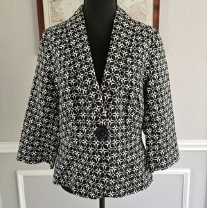Stylish Black and White Women's Jacket
